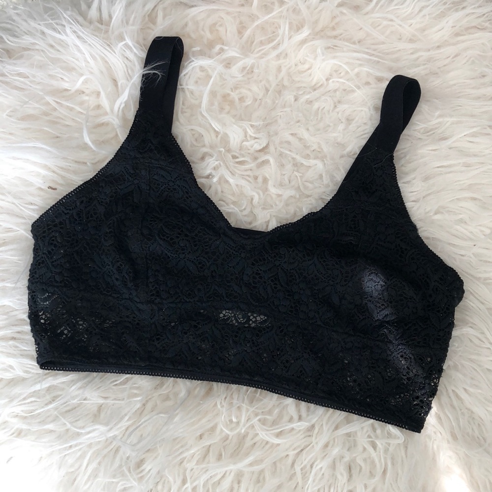Colsie l Black Lace Bralette